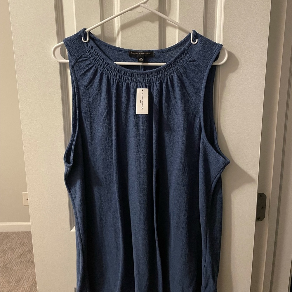 Banana republic blue tank top, size XL